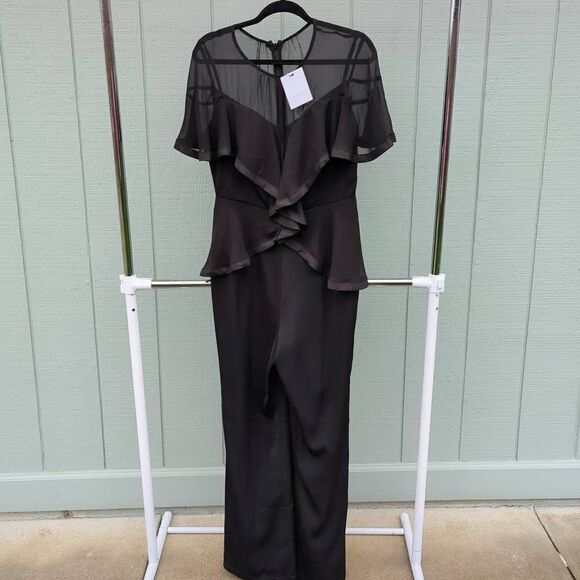NWT Anthropologie Harlyn Amaris Flutter-Sleeved Jumpsuit. M - Picture 3 of 12